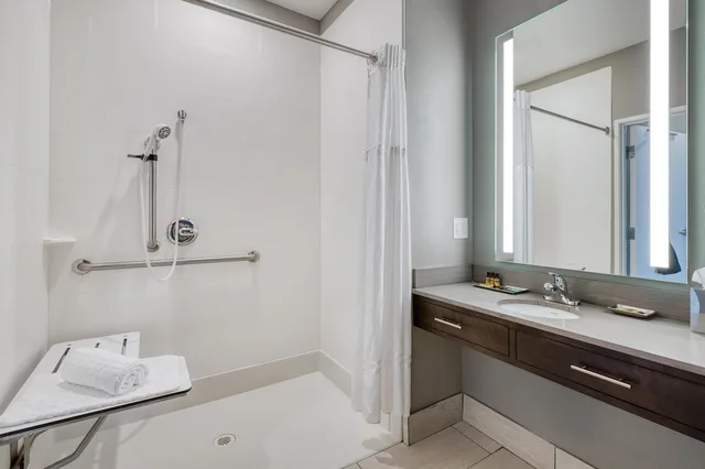 غرفة قياسية بسريرين كوين لذوي الإعاقة، Best Western Plus Saint Peter 8/10