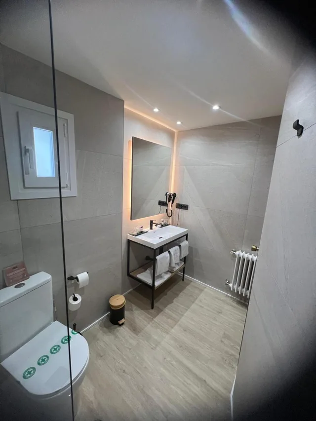 غرفة سوبيريور بسرير كينج وسرير كوين، Hotel ELE Acueducto 10/10