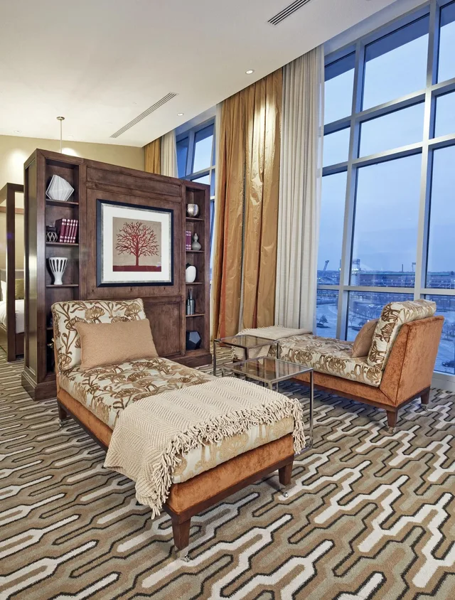 Presidential, Suite, Accessible, HILTON OMAHA 1/4