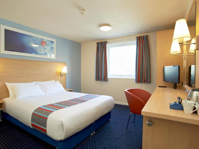 غرفة بسرير كينج، Travelodge Manchester Ancoats 2/2