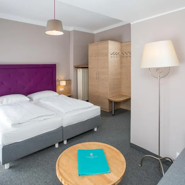 Room, Triple, Markus Sittikus Hotel Sigl Gmbh 5/8