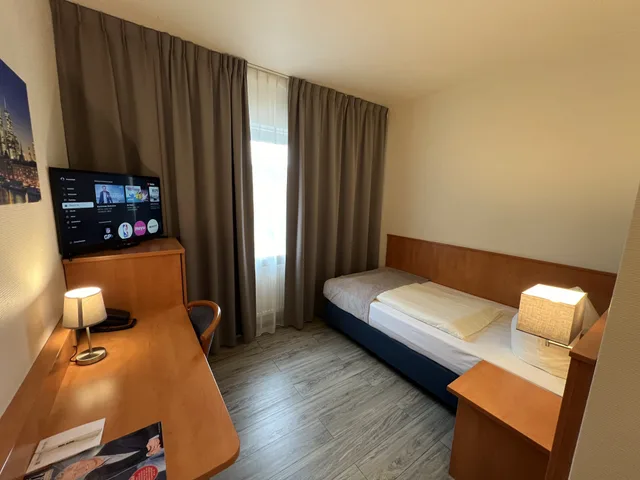 غرفة قياسية مفردة، Hotel Niederraeder Hof 1/7