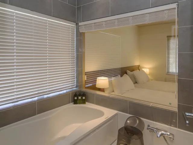 3 Bedrooms, Lodge, 2 Futon Beds, 3 King Beds, Mountain View, Tatami، Miru Niseko 7/8