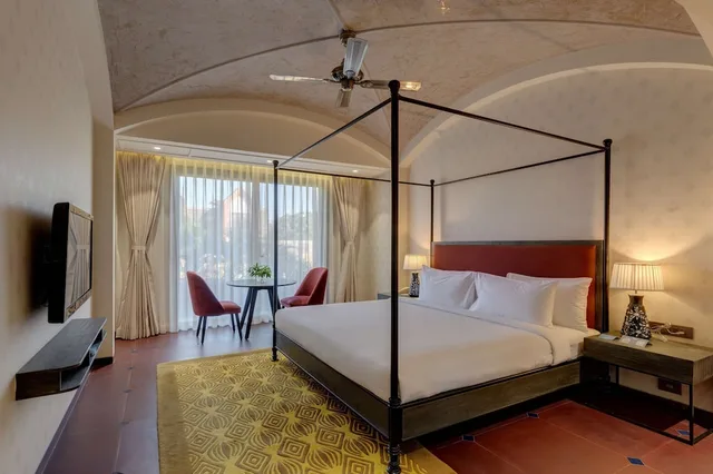 فيلا بسرير كينج، Radisson Resort & Spa Kandla 2/7