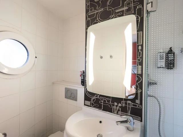 غرفة قياسية بسريرين منفصلين، ibis Portsmouth Centre 4/6