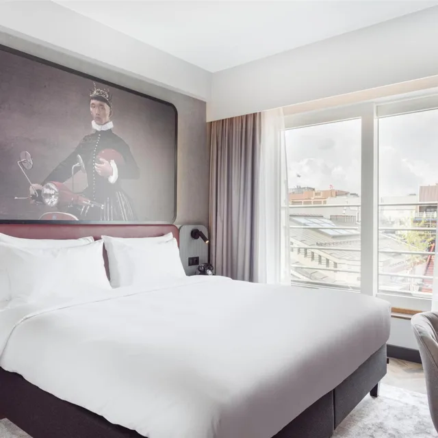 غرفة قياسية بشرفة، Radisson RED Oslo City Centre 1/6