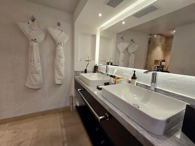 1 Bedroom, Master, Suite, Zoetry Casa Del Mar Los Cabos Ex Zoetry Casa Del Mar Resort And Spa 3/3