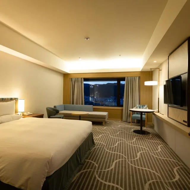 غرفة ديلوكس بسرير كينج، Hotel Okura Kobe 3/6