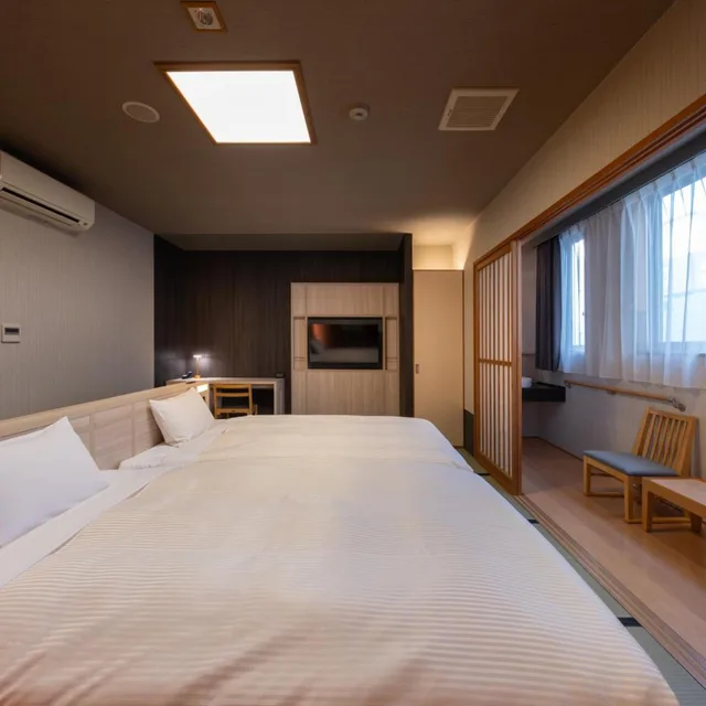 غرفة يابانية، Quintessa Hotel Fukuoka Watanabedori Comic&Books 6/7