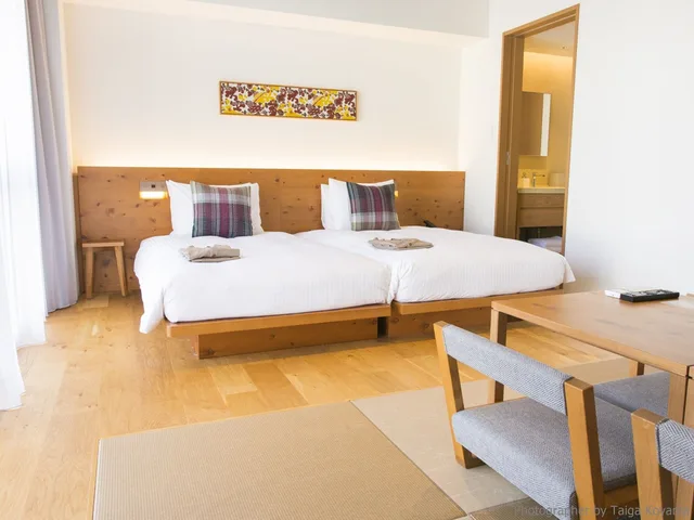 Japanese Western, Twin Beds, 2 Futon Beds, Tatami, Hotel Strata Naha 1/4