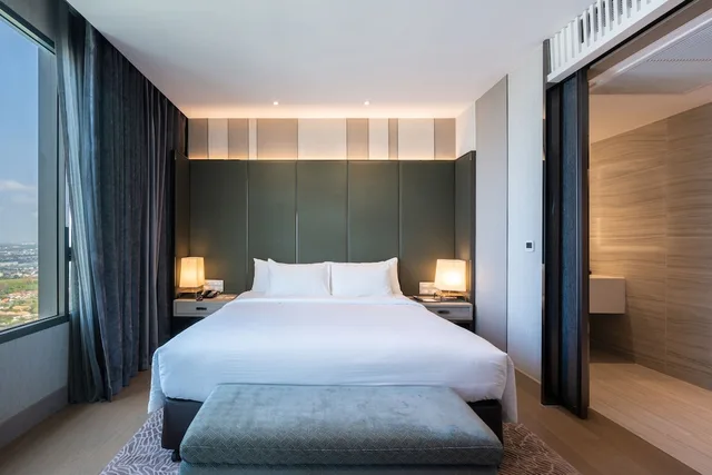 جناح تنفيذي بسرير كينج، Grand Richmond Stylish Convention Hotel 1/8