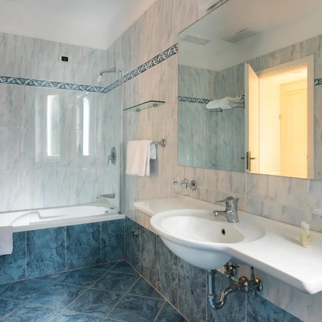 غرفة بسرير مزدوج بإطلالة على البحر، Sant Alphio Garden Hotel & Spa 7/8