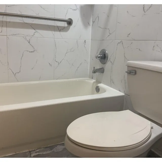 غرفة بسرير كينج وسرير كوين للمدخنين لذوي الإعاقة، Economy Lodge by Hotel O Texas City 7/8