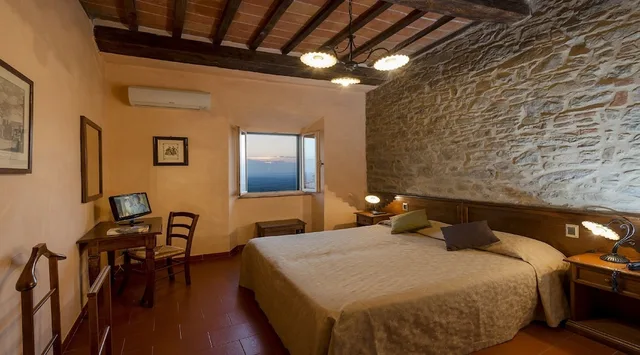 Superior, Twin Beds, Valley View، Italia Hotel 3/3