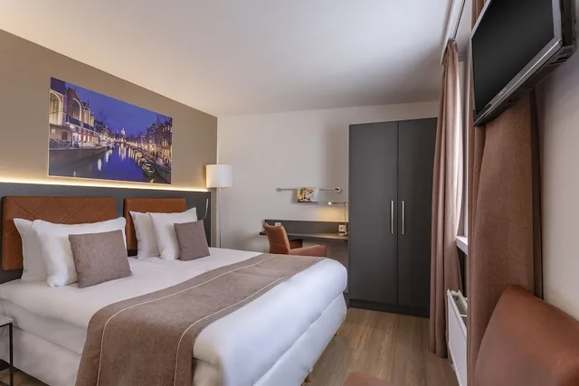 Standard, Double or Twin Bed, Avenue Hotel Amsterdam 1/6