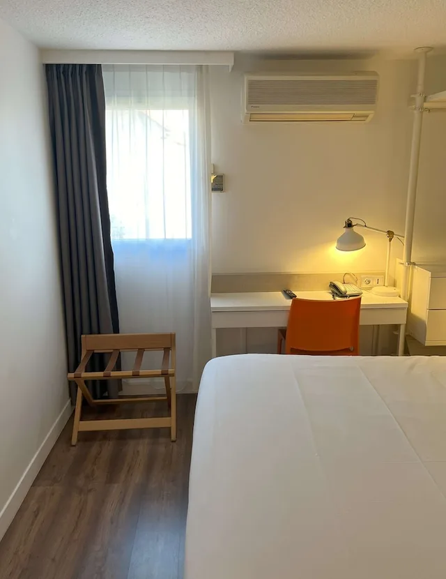 غرفة قياسية بسرير مزدوج، Kyriad Argenteuil 1/10