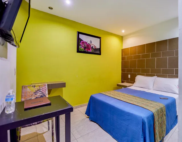 غرفة قياسية بسرير مزدوج، First Inn Hotel and Business 2/5
