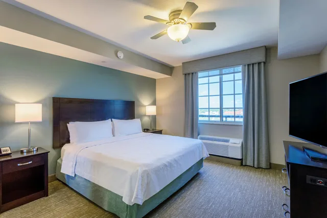 جناح بسرير كينج وسرير كوين بغرفتي نوم، Homewood Suites by Hilton Port St Lucie-Tradition 2/14