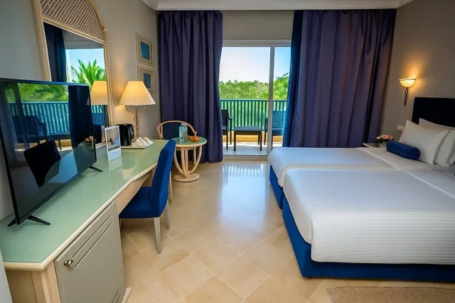 غرفة سوبيريور بسريرين منفصلين، Verdi Tunis Beach Resort 1/4