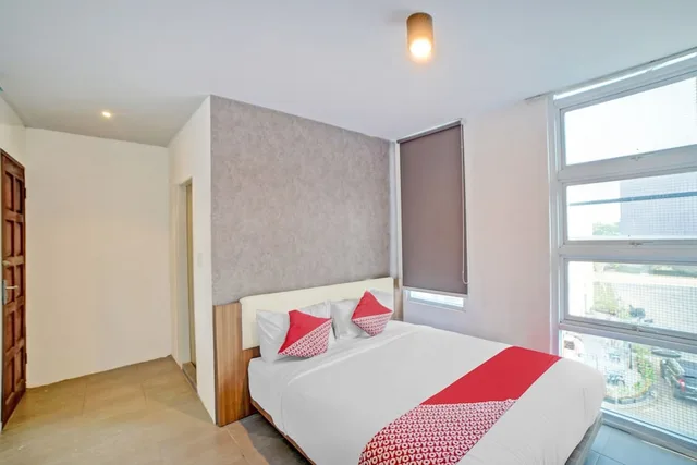 غرفة ديلوكس بسرير مزدوج، OYO 90559 Gamacity Residence 2/3