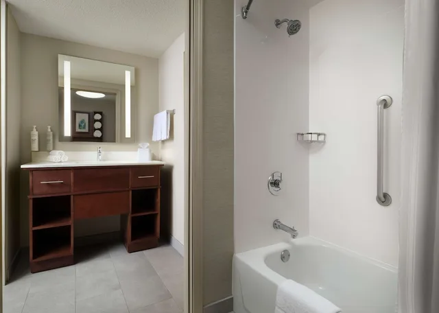 جناح بسريرين كوين، Homewood Suites by Hilton Somerset 7/7