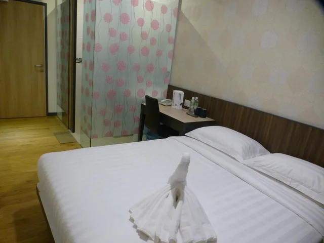 Superior, Queen Bed, Hotel 138 @ Bestari 2/2