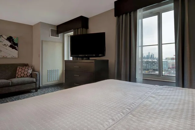 استوديو بسرير كينج بإطلالة على المدينة مع أريكة، Homewood Suites by Hilton Edgewater-NYC Area 2/4