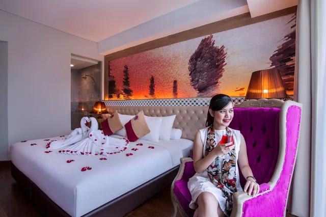 غرفة ديلوكس بسرير كينج، Grand Mercure Yogyakarta Adi Sucipto 3/6