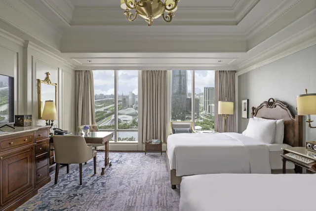 غرفة بريميوم بسريرين منفصلين، THE RITZ-CARLTON GUANGZHOU 1/4