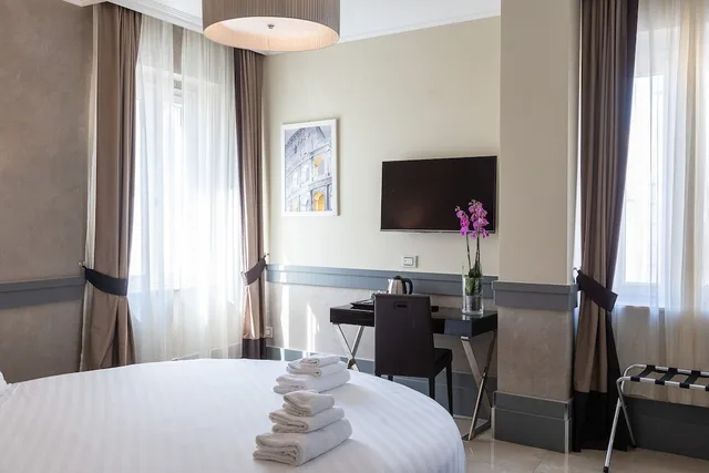Deluxe, Double Bed, Hotel Castellino Roma 4/8