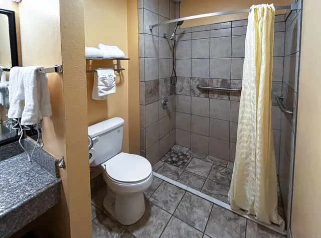 غرفة ديلوكس بسريرين مزدوجين لذوي الإعاقة، Motel6 Nacogdoches TX 7/9