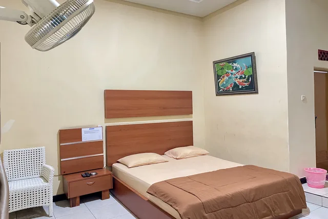 Standard, No Air Condition، Hotel Ramayana Garut 1/6