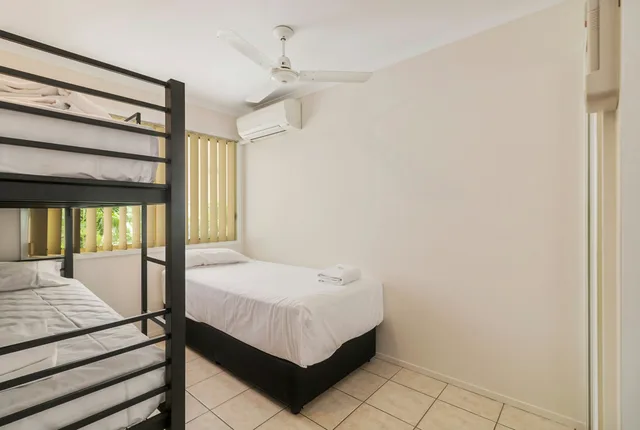 2 Bedrooms, Superior, Cabin, Discovery Parks – Coolwaters Yeppoon 4/9