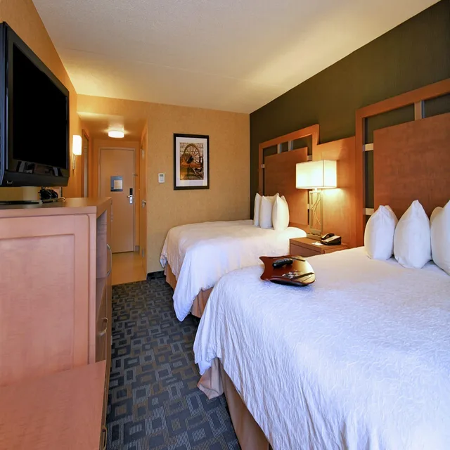 غرفة بسريرين مزدوجين، Hampton Inn Clinton, NJ 3/3