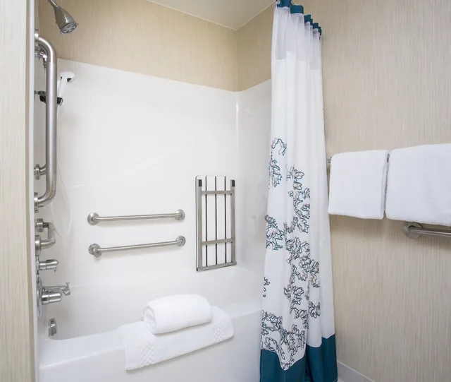 Studio, King Bed, Sofa, Accessible, Residence Inn by Marriott Topeka 2/2
