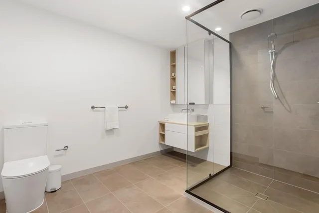 2 Bedrooms, Apartment, 2 King Beds, Balcony, The Sebel Melbourne Moonee Ponds 5/6
