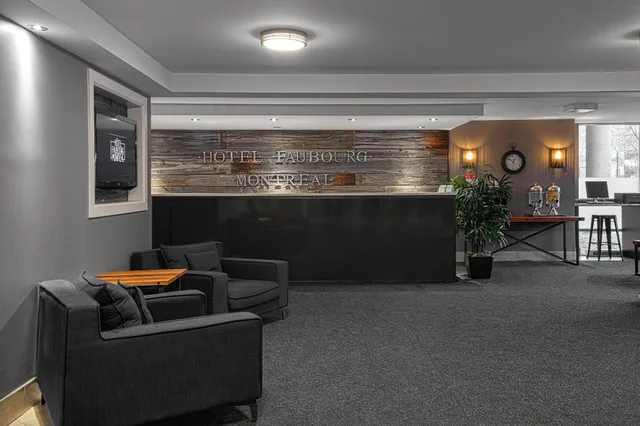 جناح بسريرين كوين بغرفة نوم واحدة بمطبخ، Hotel Faubourg Montreal 1/1