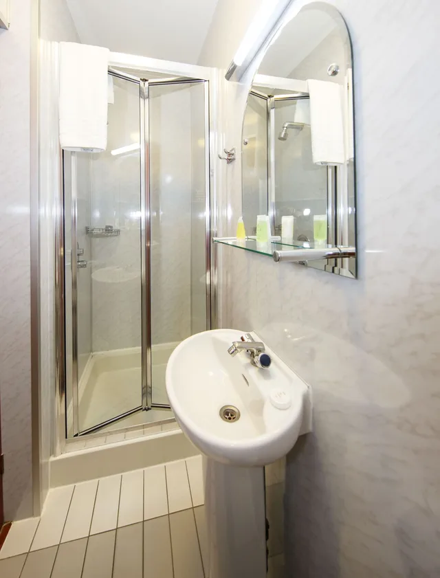 غرفة بسرير مزدوج، Regency House 6/8