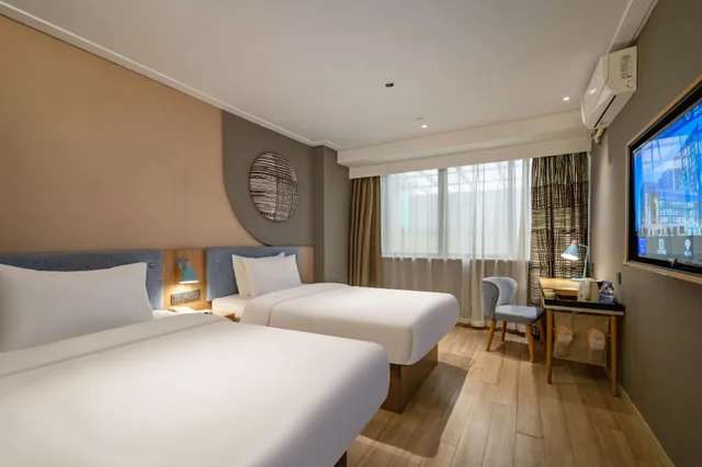 Twin Beds, Motel 268 (Xiamen Railway Station) 1/2