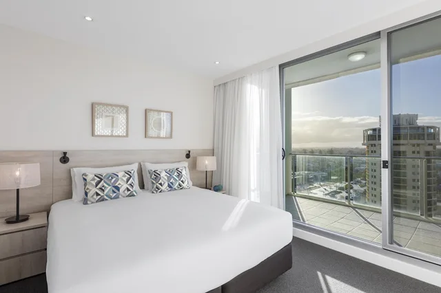 Oaks Glenelg Liberty Suites, Adelaide 28/80