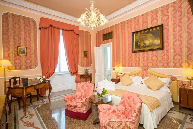 غرفة ديلوكس بسرير مزدوج، Bristol Palace 3/3