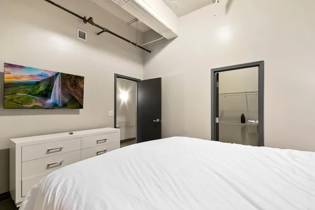 2 Bedrooms, Design, Apartment, City View، Luxury Downtown Dallas Stay by Amyfinehouse 1/6