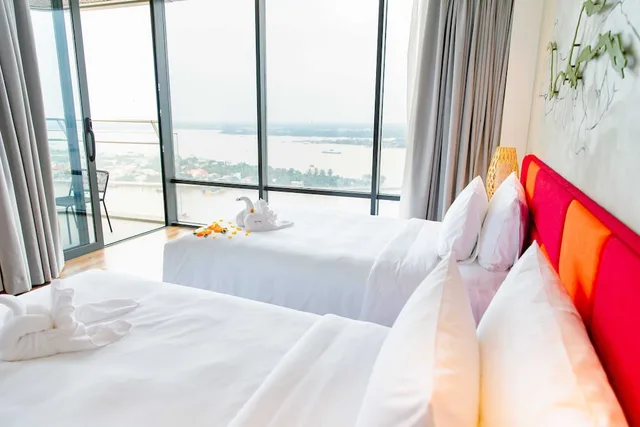 جناح تنفيذي بسريرين منفصلين بإطلالة على النهر، Central Plaza Hotel My Tho 7/10