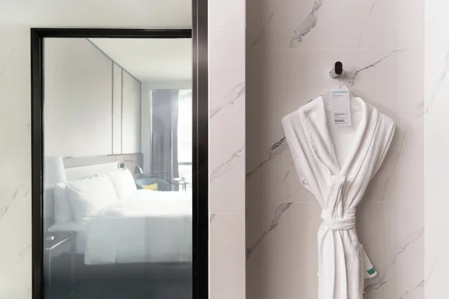 غرفة بسرير كينج، Le Meridien Cyberport Hotel 5/7