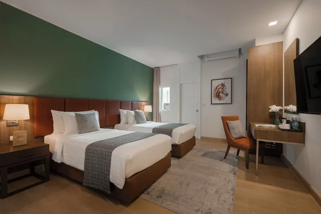 غرفة بريميير بسريرين منفصلين بشرفة، The Legacy Hotel Nana Sukhumvit, Aspira Collection 2/5