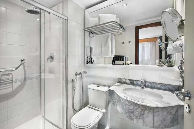 غرفة ديلوكس بسرير كينج بشرفة، Melia Jardim Europa 8/10