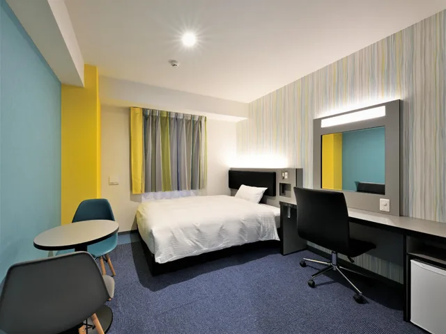 غرفة مفردة بسرير مزدوج للمدخنين، Green Rich Hotel Okinawa Nago 3/3