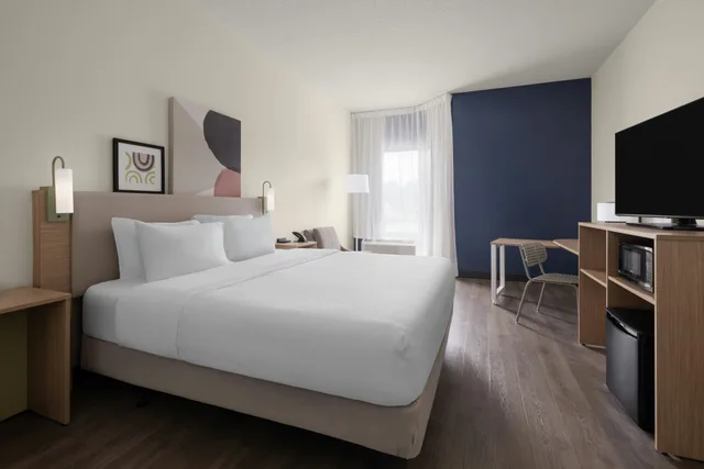 غرفة بسرير كينج، Spark by Hilton Florence North I-95, SC 2/8