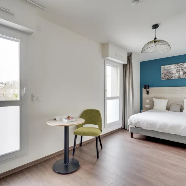 استوديو تنفيذي بشرفة، All Suites Appart Hotel Palaiseau - Massy TGV 6/8