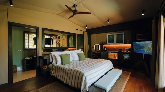 Luxury, Tent, King Bed, Garden View, Private Pool, Yazz Collective 5/10
